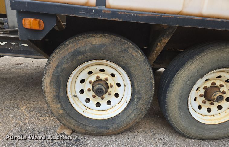 image for item DS5337 2011 Vermeer LP555DT-L vacuum excavator