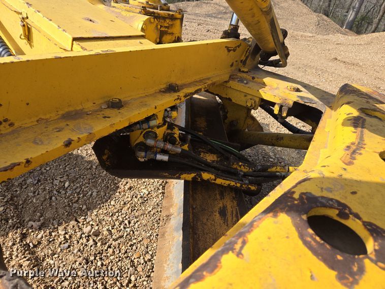 image for item DS5361 1997 Galion 850C motor grader