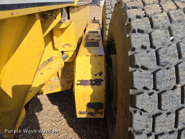 image for item DS5361 1997 Galion 850C motor grader