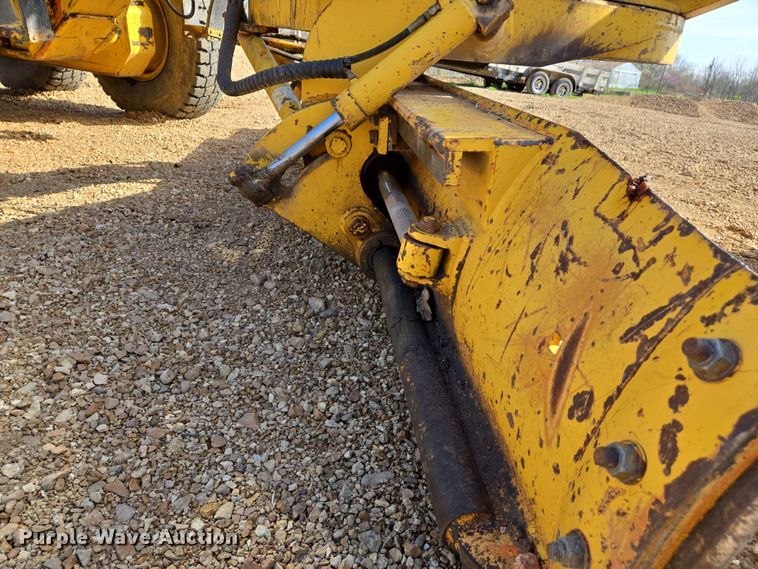 image for item DS5361 1997 Galion 850C motor grader