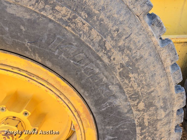 image for item DS5361 1997 Galion 850C motor grader