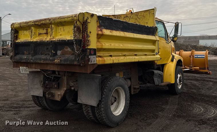 image for item DT0540 2003 Sterling L7500 dump truck