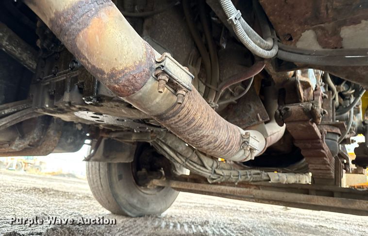 image for item DT0540 2003 Sterling L7500 dump truck