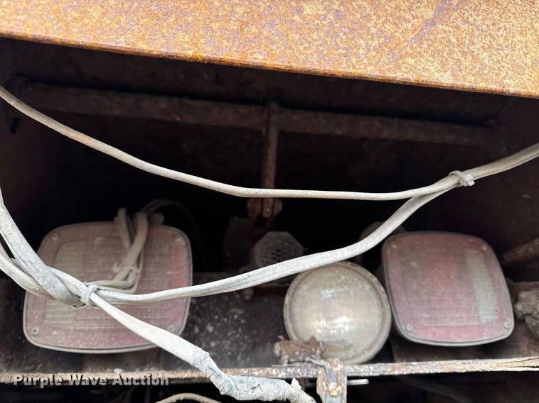 image for item DT0540 2003 Sterling L7500 dump truck