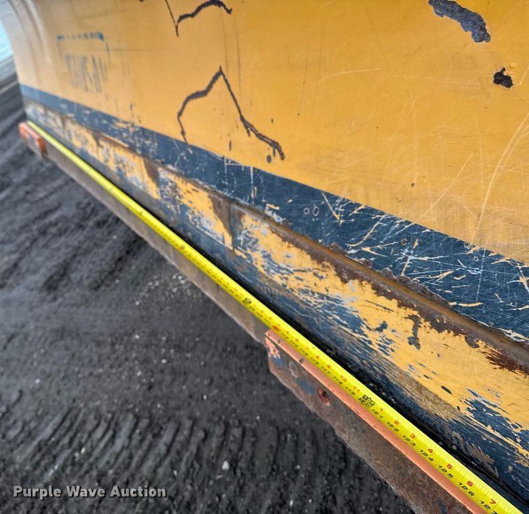 image for item DT0540 2003 Sterling L7500 dump truck