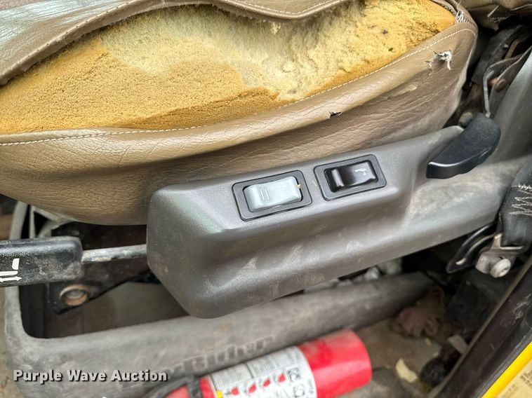 image for item DT0540 2003 Sterling L7500 dump truck