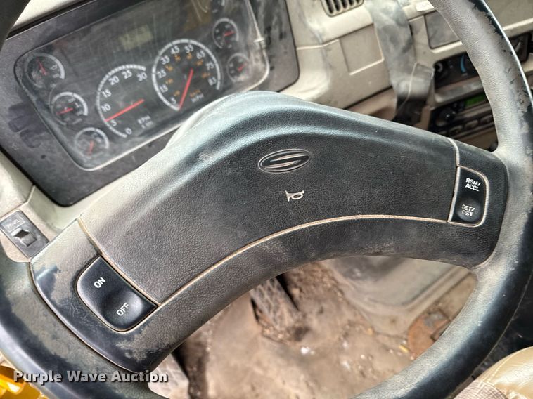 image for item DT0540 2003 Sterling L7500 dump truck