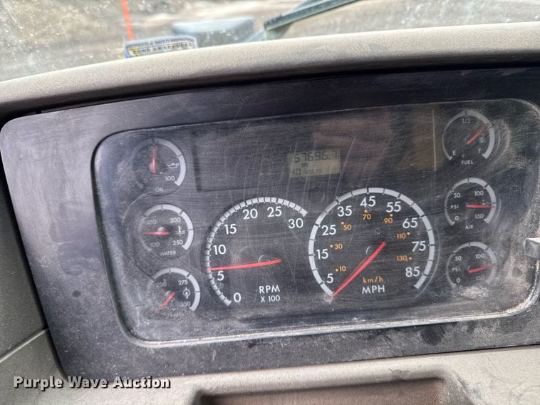 image for item DT0540 2003 Sterling L7500 dump truck