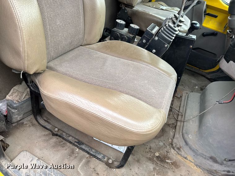 image for item DT0540 2003 Sterling L7500 dump truck