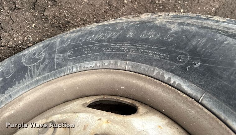 image for item DT0540 2003 Sterling L7500 dump truck