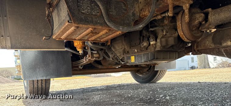 image for item DT0638 2010 Izuzu NPR delivery truck