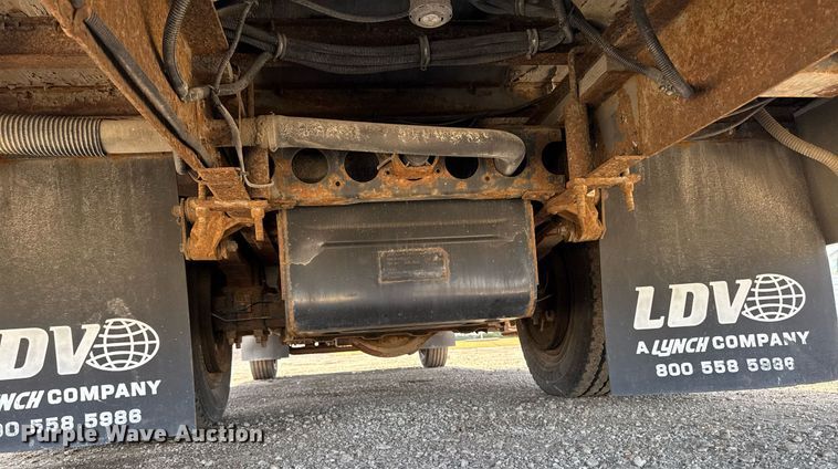 image for item DT0638 2010 Izuzu NPR delivery truck