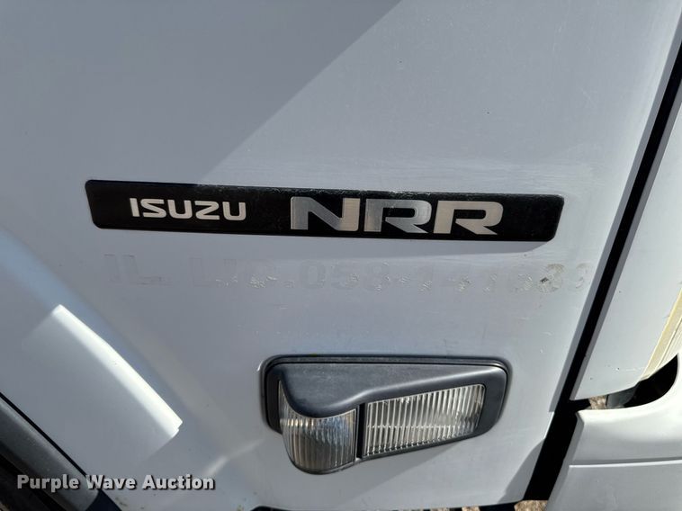 image for item DT0638 2010 Izuzu NPR delivery truck