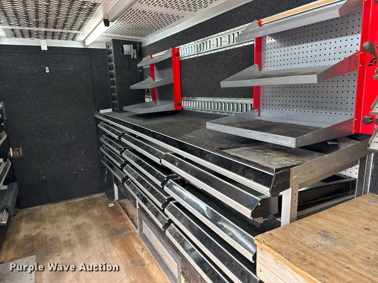 image for item DT0638 2010 Izuzu NPR delivery truck