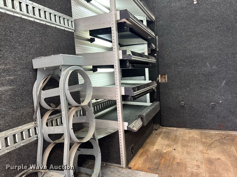 image for item DT0638 2010 Izuzu NPR delivery truck