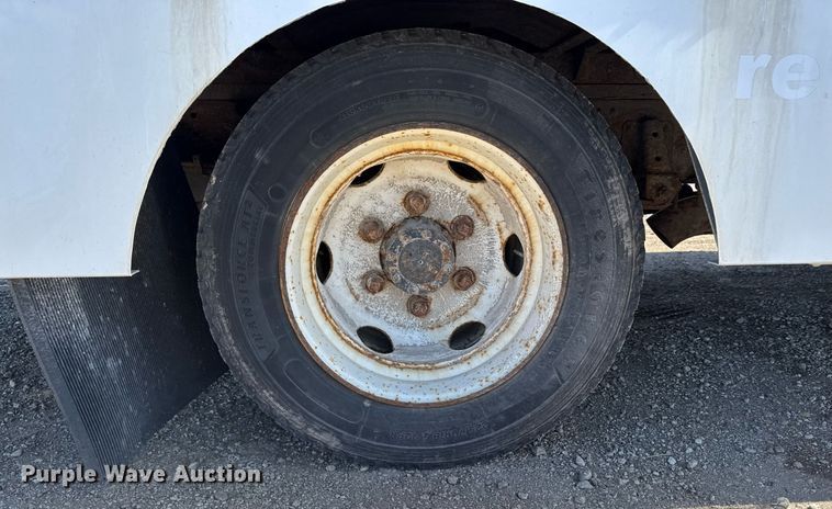 image for item DT0638 2010 Izuzu NPR delivery truck