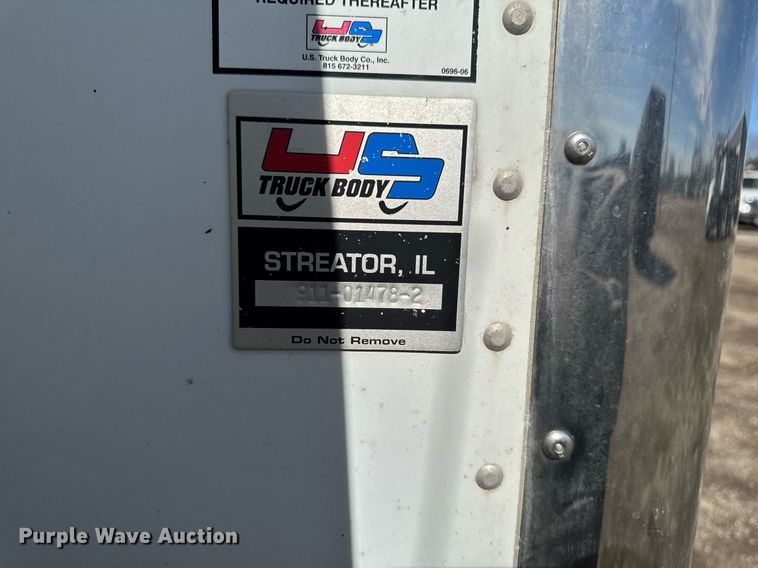 image for item DT0638 2010 Izuzu NPR delivery truck