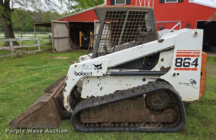 image for item DT4753 2000 Bobcat 864 tracked skid steer loader