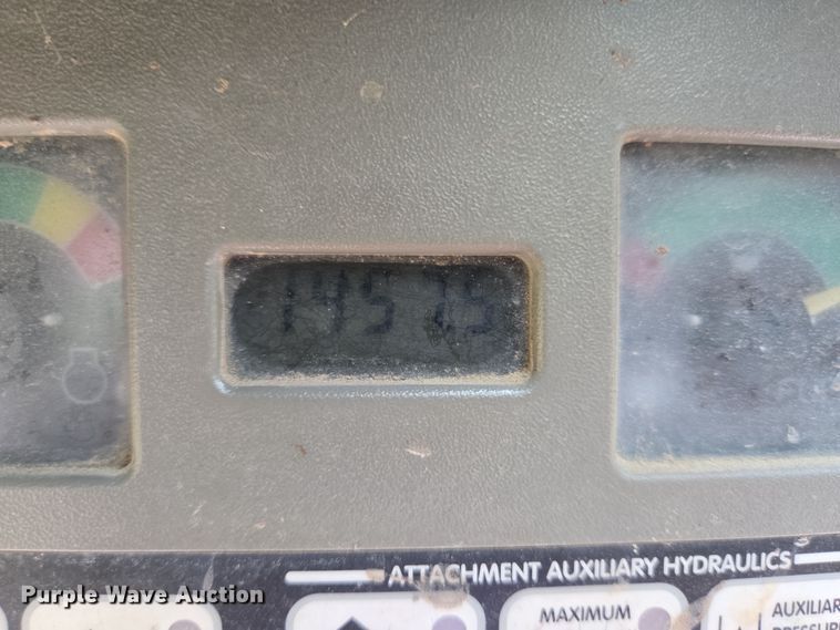 image for item DT4753 2000 Bobcat 864 tracked skid steer loader