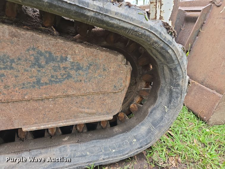 image for item DT4753 2000 Bobcat 864 tracked skid steer loader