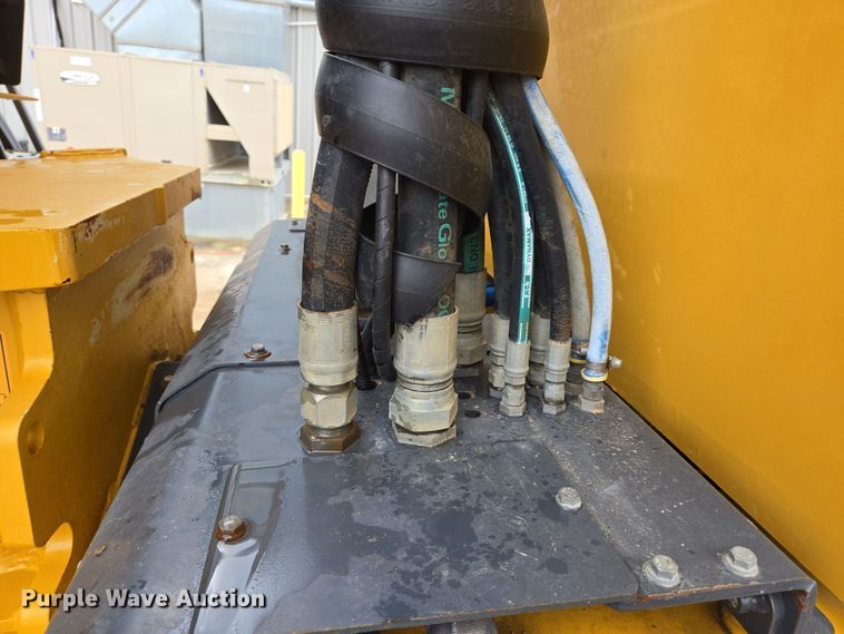 image for item DT4761 2021 Bell B45E 6x6 articulated haul truck