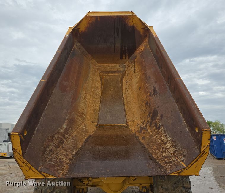 image for item DT4761 2021 Bell B45E 6x6 articulated haul truck