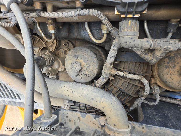 image for item DT4761 2021 Bell B45E 6x6 articulated haul truck