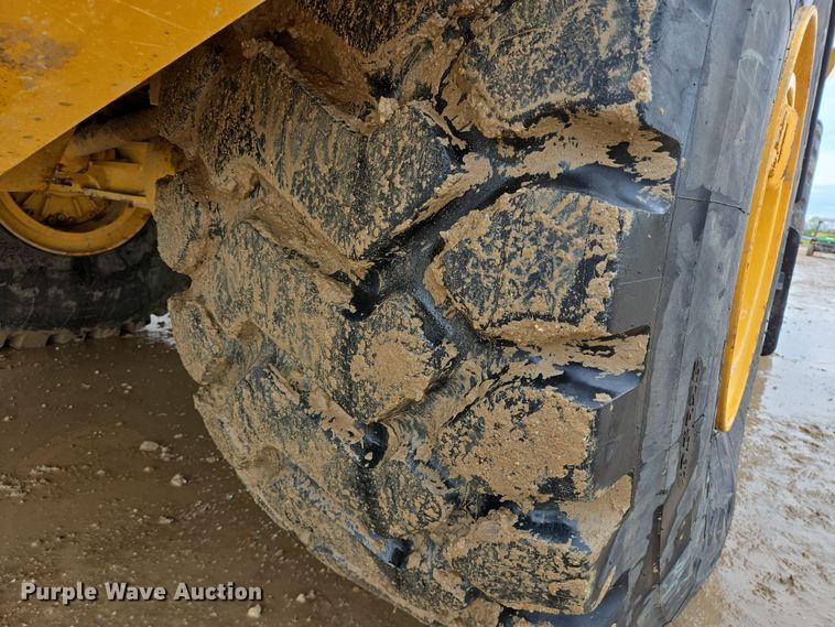 image for item DT4761 2021 Bell B45E 6x6 articulated haul truck