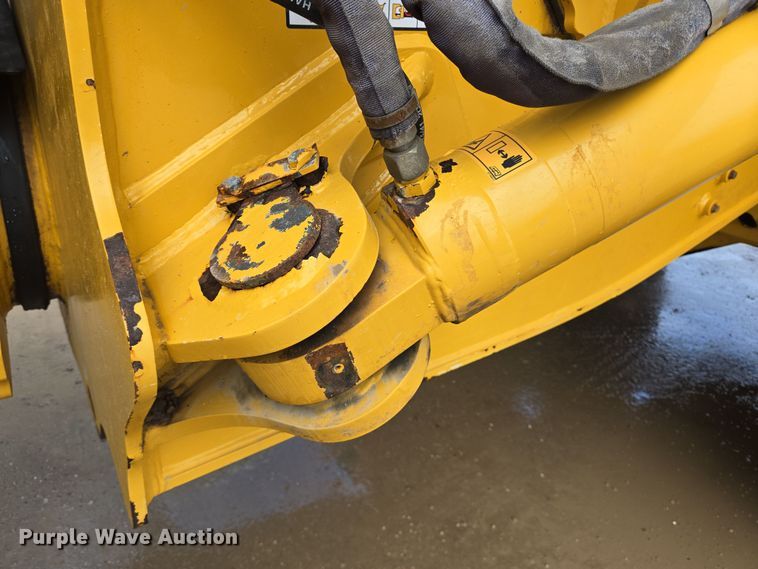 image for item DT4762 2021 Bell B45E 6x6 articulated haul truck