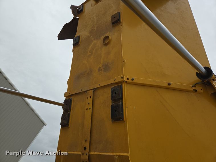 image for item DT4762 2021 Bell B45E 6x6 articulated haul truck