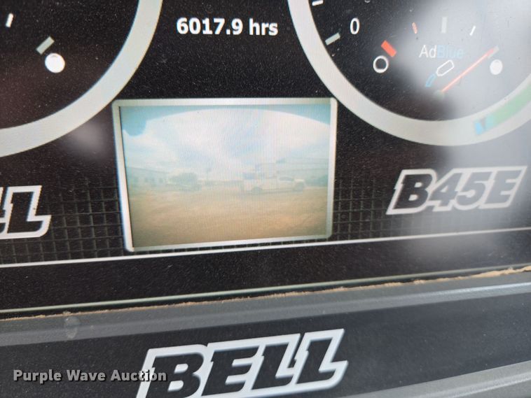 image for item DT4762 2021 Bell B45E 6x6 articulated haul truck