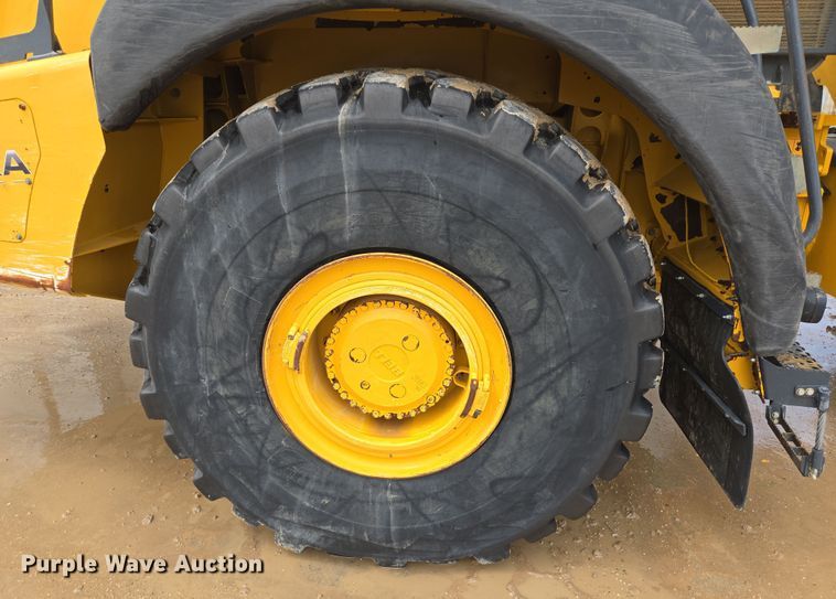 image for item DT4762 2021 Bell B45E 6x6 articulated haul truck