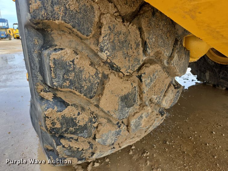 image for item DT4762 2021 Bell B45E 6x6 articulated haul truck