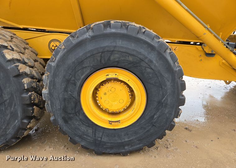 image for item DT4762 2021 Bell B45E 6x6 articulated haul truck