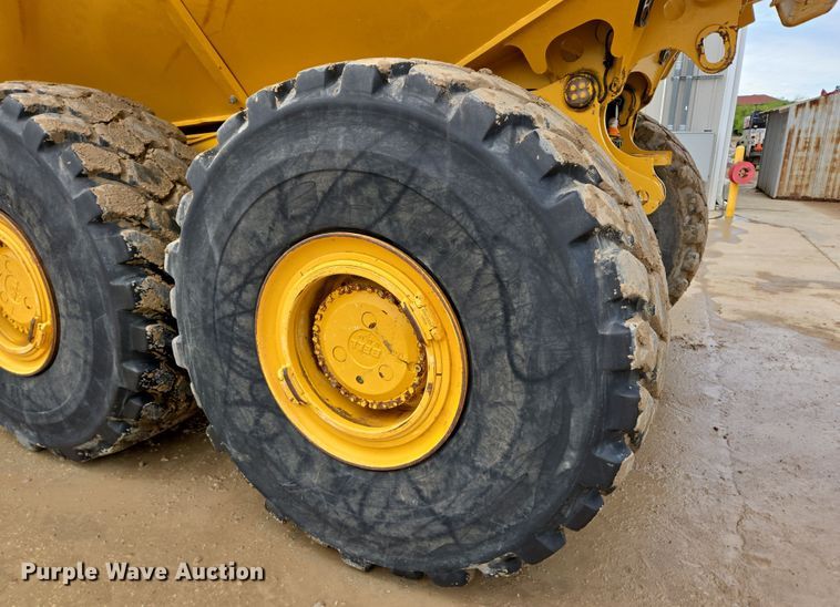 image for item DT4762 2021 Bell B45E 6x6 articulated haul truck