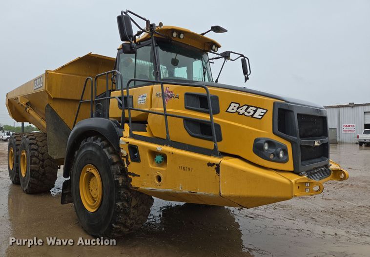 image for item DT4763 2021 Bell B45E 6x6 articulated haul truck