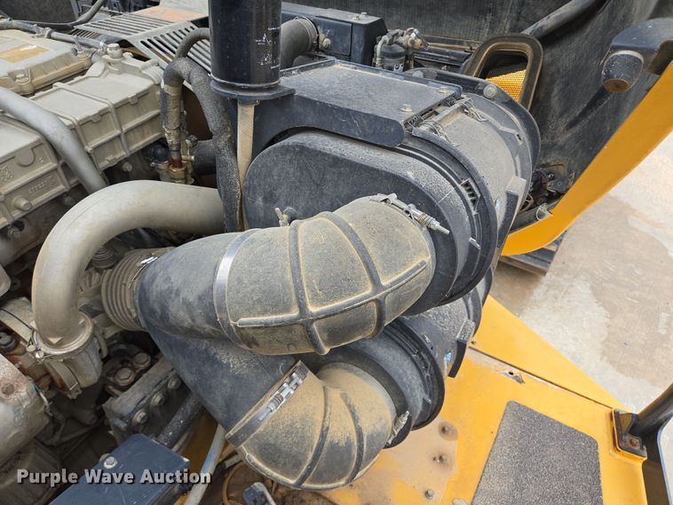 image for item DT4763 2021 Bell B45E 6x6 articulated haul truck