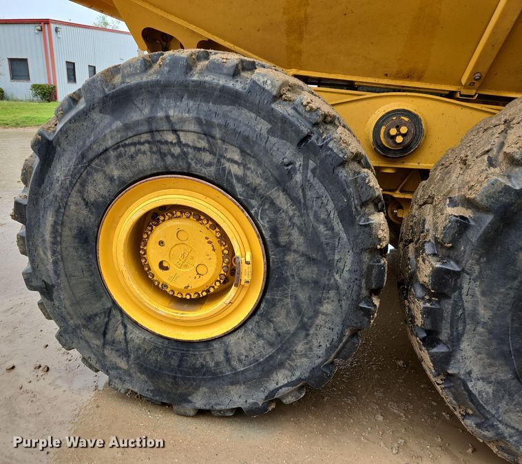 image for item DT4763 2021 Bell B45E 6x6 articulated haul truck