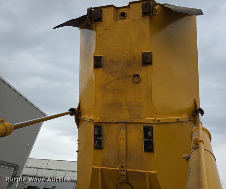 image for item DT4764 2021 Bell B45E 6x6 articulated haul truck