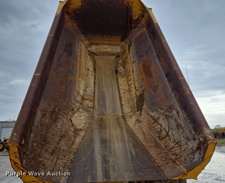 image for item DT4764 2021 Bell B45E 6x6 articulated haul truck