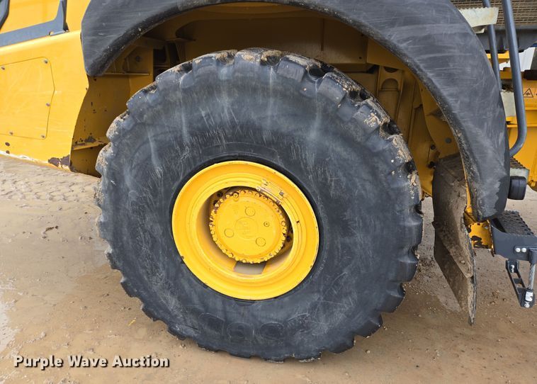 image for item DT4764 2021 Bell B45E 6x6 articulated haul truck