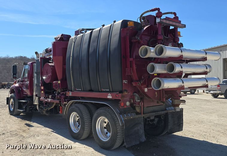 image for item DT6755 2008 International 7400 sewer jetter truck