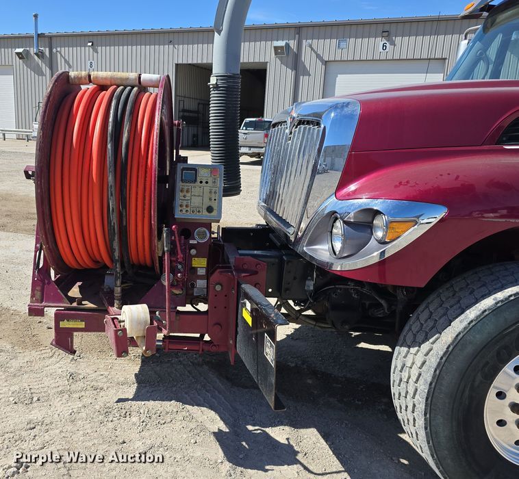 image for item DT6755 2008 International 7400 sewer jetter truck