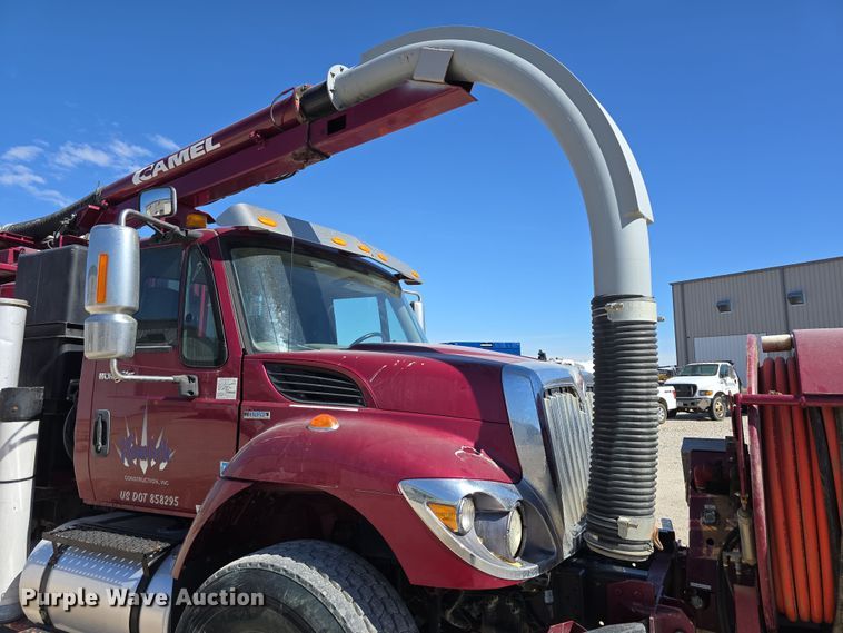 image for item DT6755 2008 International 7400 sewer jetter truck