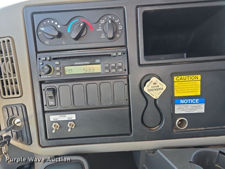 image for item DT6755 2008 International 7400 sewer jetter truck