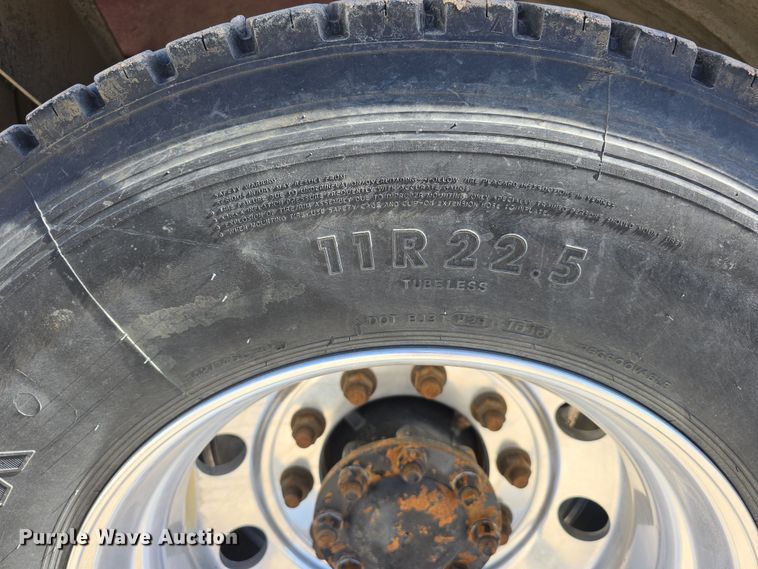 image for item DT6755 2008 International 7400 sewer jetter truck