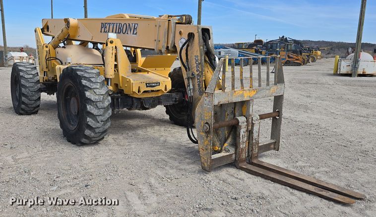 image for item DT6756 2001 Pettibone 10044 Extendo telehandler