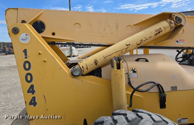 image for item DT6756 2001 Pettibone 10044 Extendo telehandler