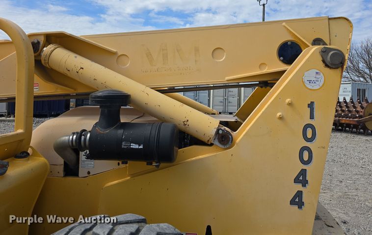 image for item DT6756 2001 Pettibone 10044 Extendo telehandler