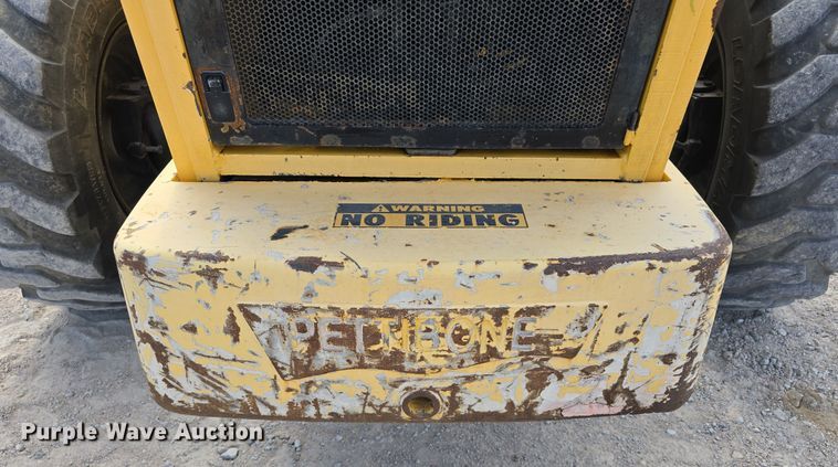 image for item DT6756 2001 Pettibone 10044 Extendo telehandler